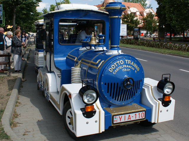 Városnéző nosztalgiavonat